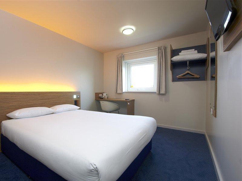 Travelodge Croydon Central Exteriör bild