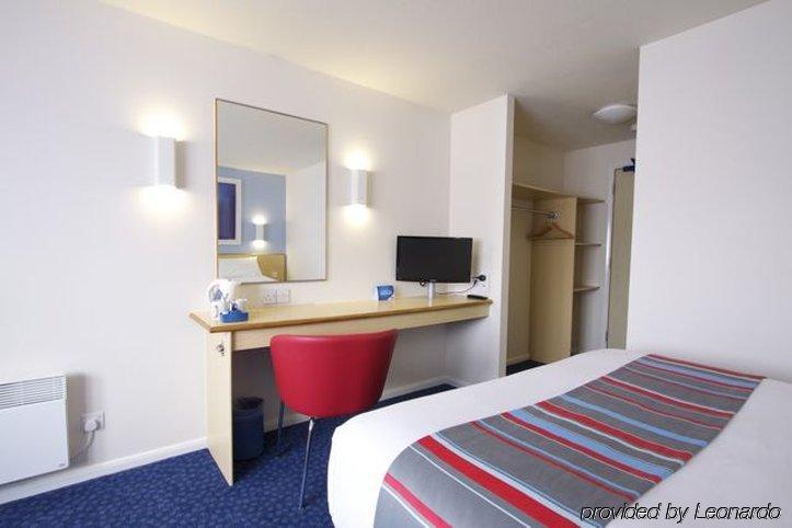 Travelodge Croydon Central Exteriör bild