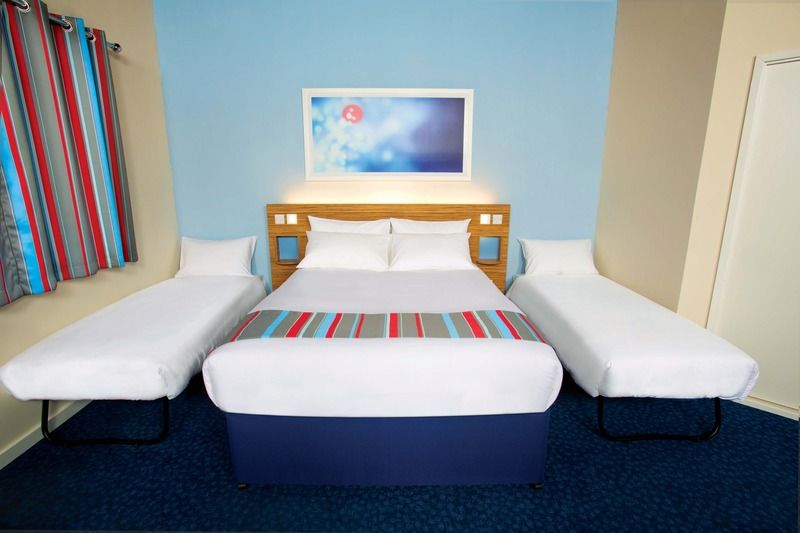 Travelodge Croydon Central Exteriör bild