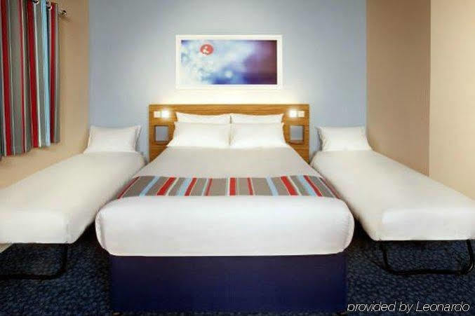 Travelodge Croydon Central Exteriör bild