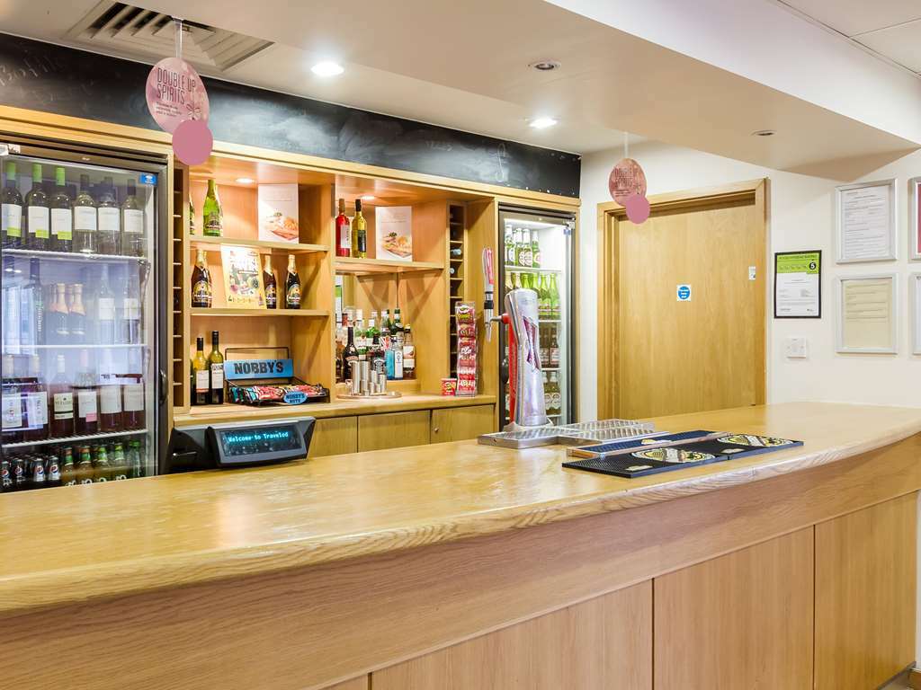 Travelodge Croydon Central Restaurang bild