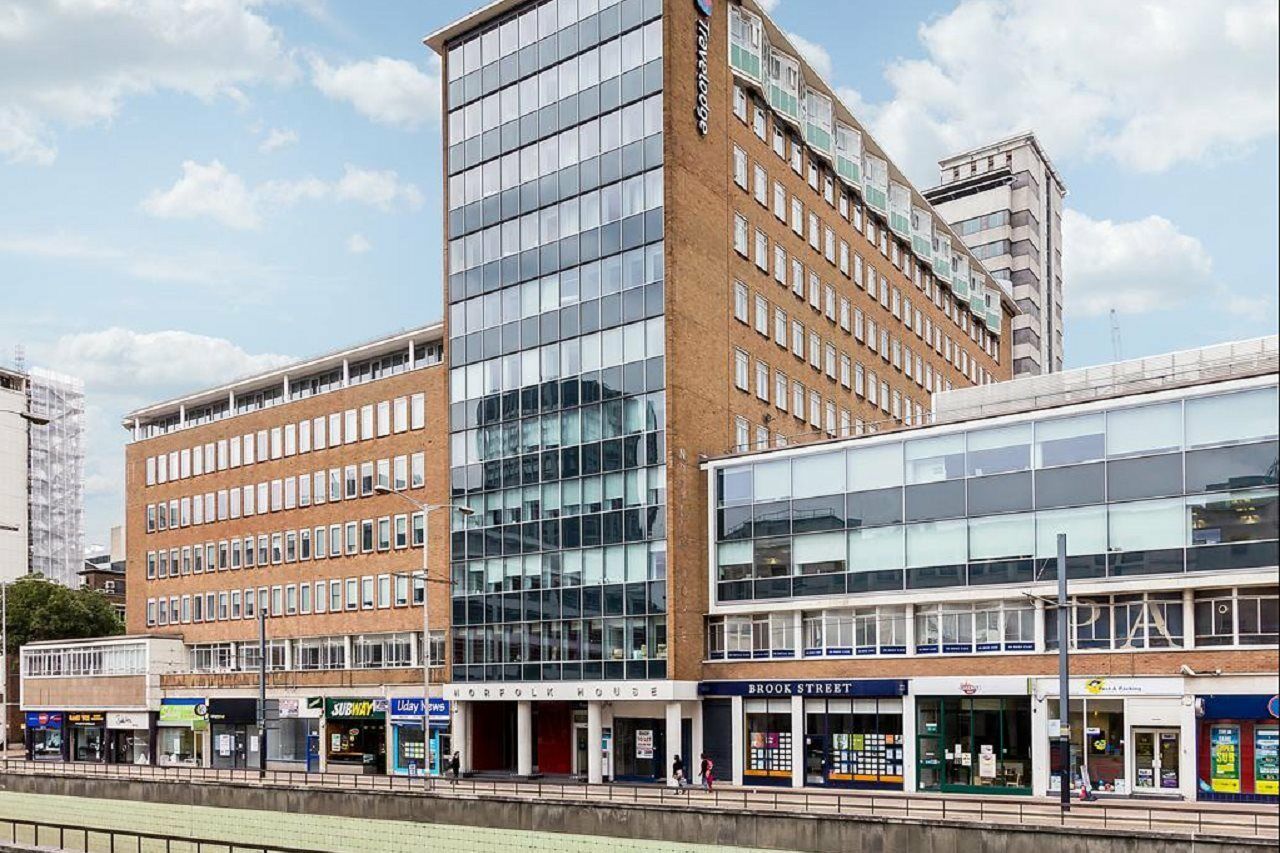 Travelodge Croydon Central Exteriör bild