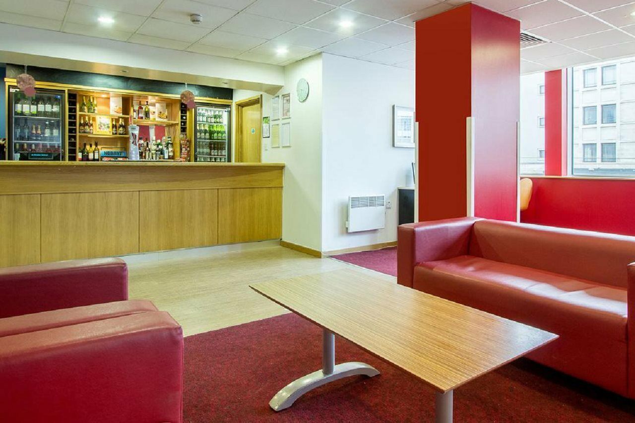 Travelodge Croydon Central Exteriör bild